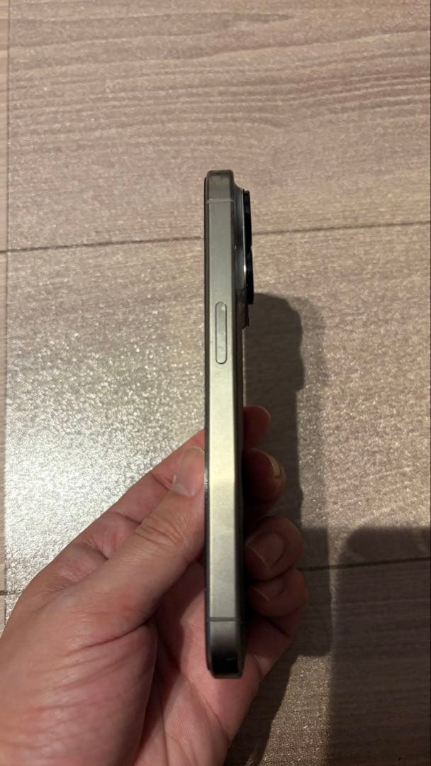 iPhone 15 pro 256gb ジャンク品