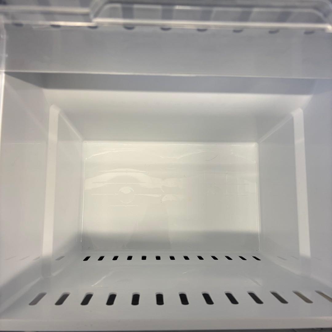 68　冷蔵庫　パナソニック　一人暮らし　黒　24年　安い　綺麗　設置無料　右開