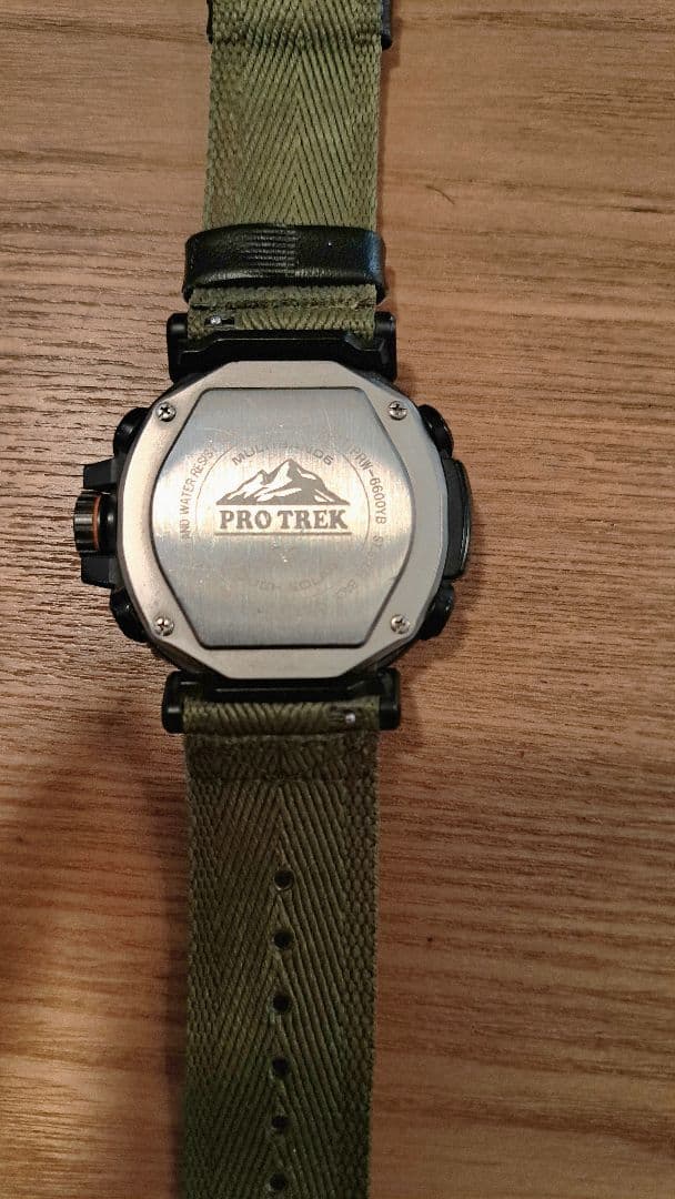 PRO TREK PRW-6600YB ソーラー腕時計　ミリタリー　CASIO