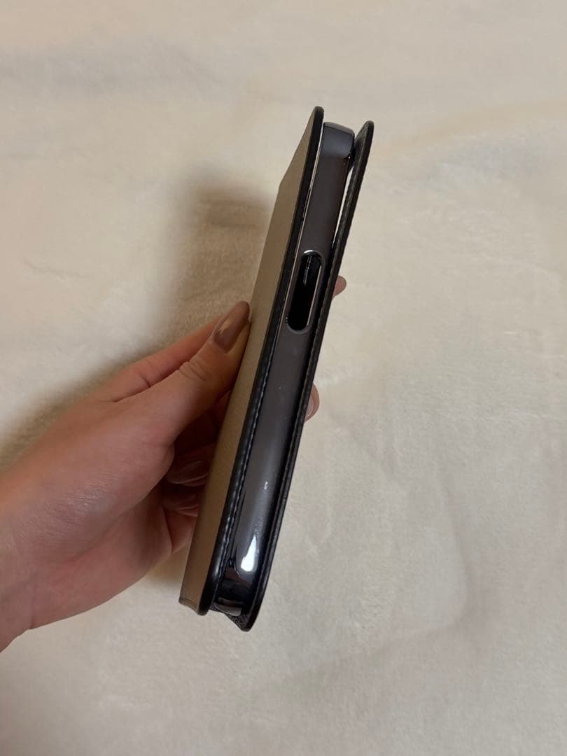 ボナベンチュラ　BONAVENTURA iPhone14pro ノービレレザー