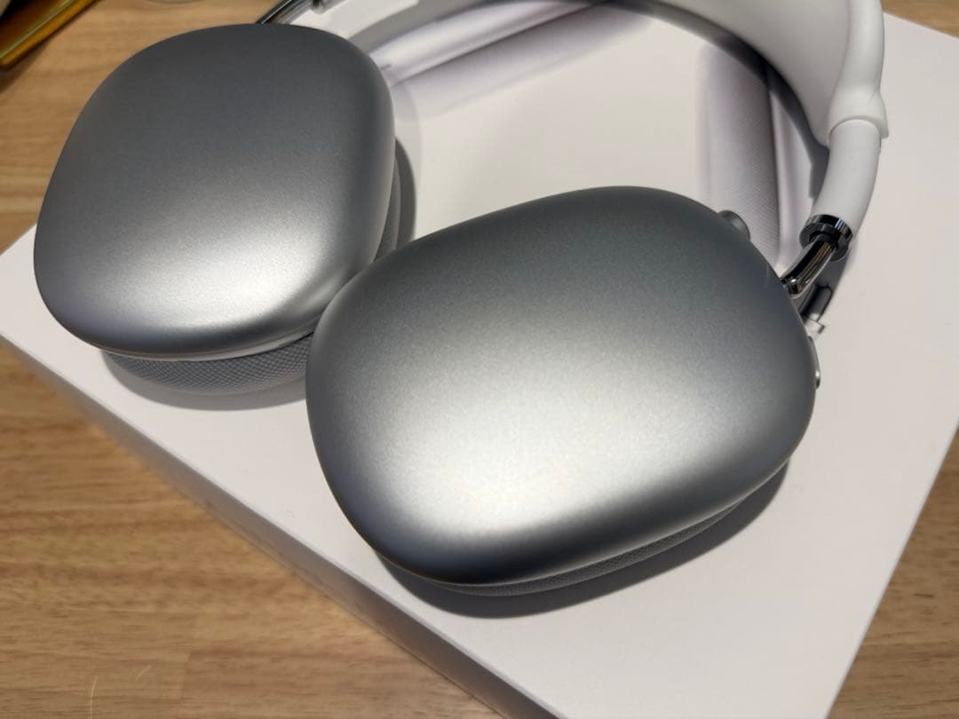 Airpods Max シルバー