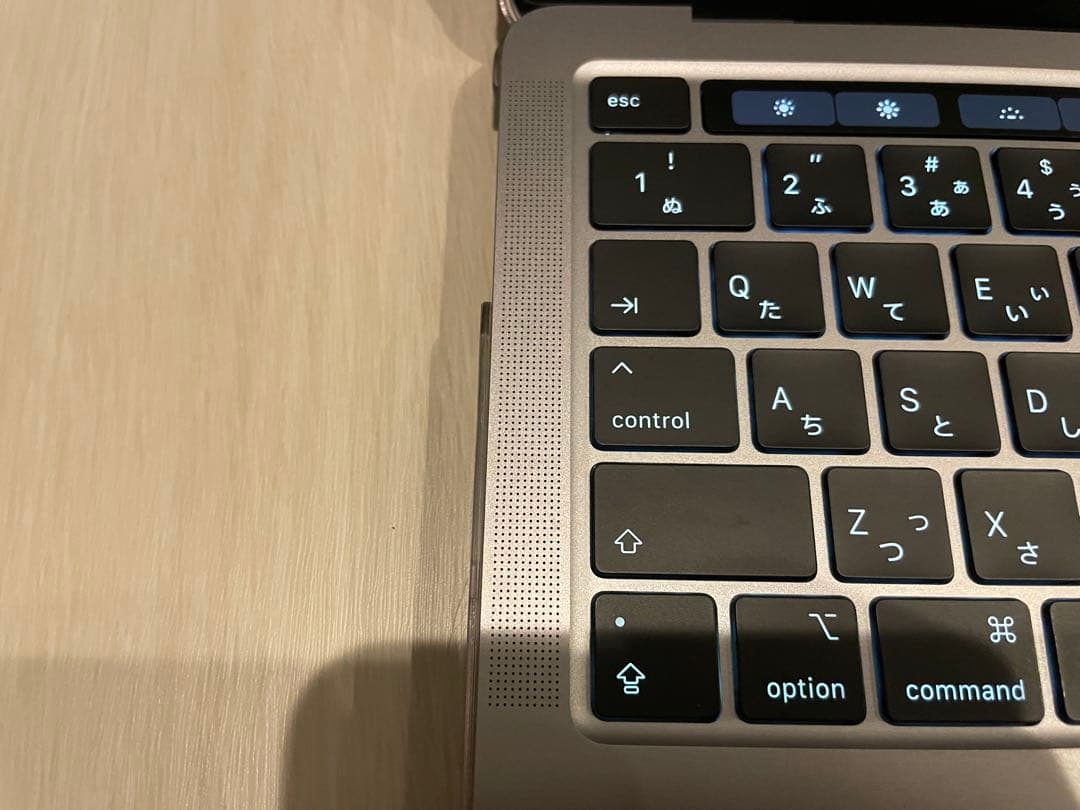 MacBook本体 MacBook Pro 13-inch 2020 Intel 8GB/256GB