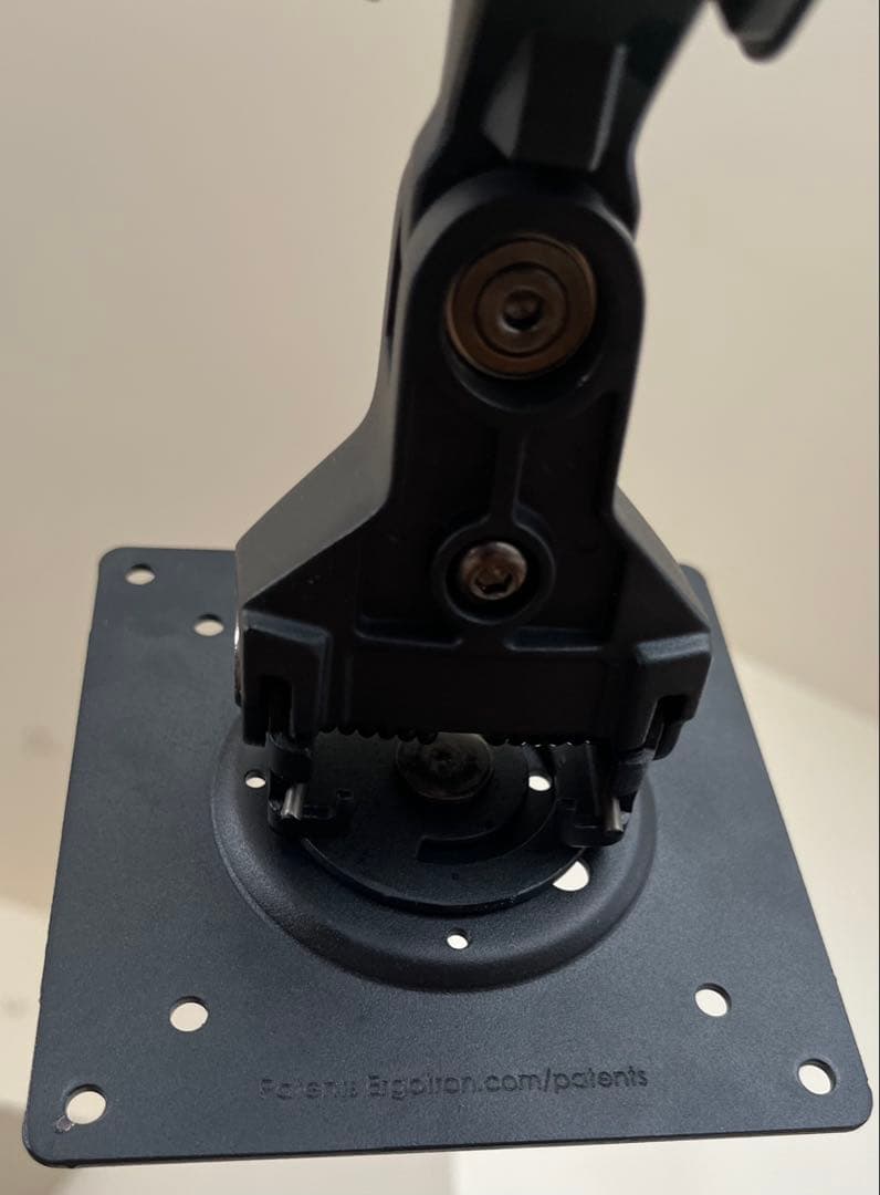 ergotron LX Desk Monitor Arm ブラック