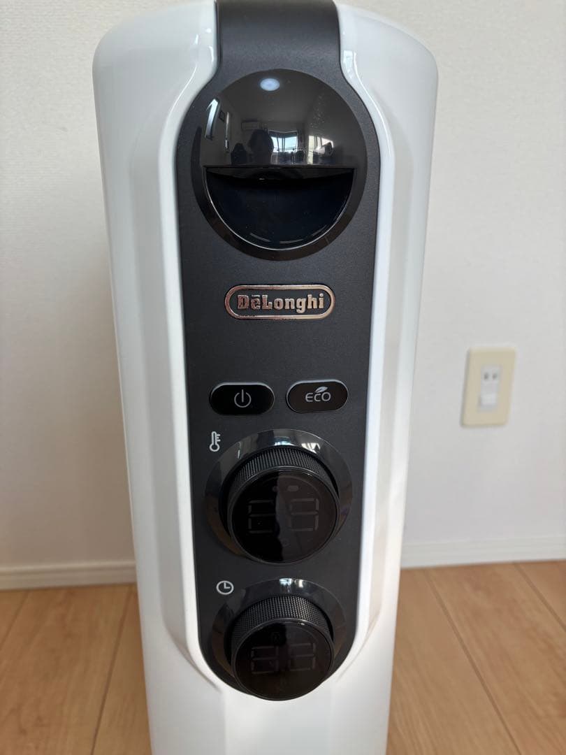 [美品]DeLonghi オイルヒーター RHJ35M1015-BK
