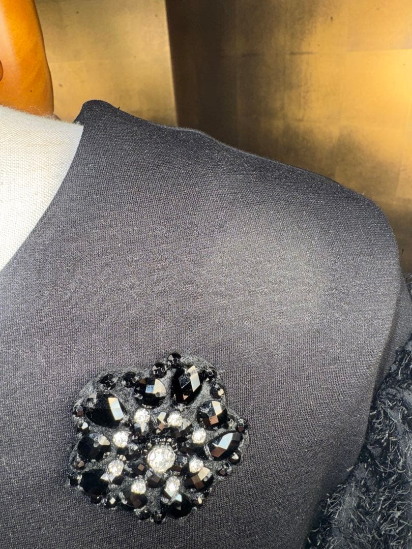 【スーパービューティ】新品タグ付き定価22,000円ストレッチワンピース42