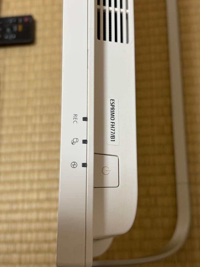 富士通ESPRIMO FH77/B1（メモリ増設16GB）