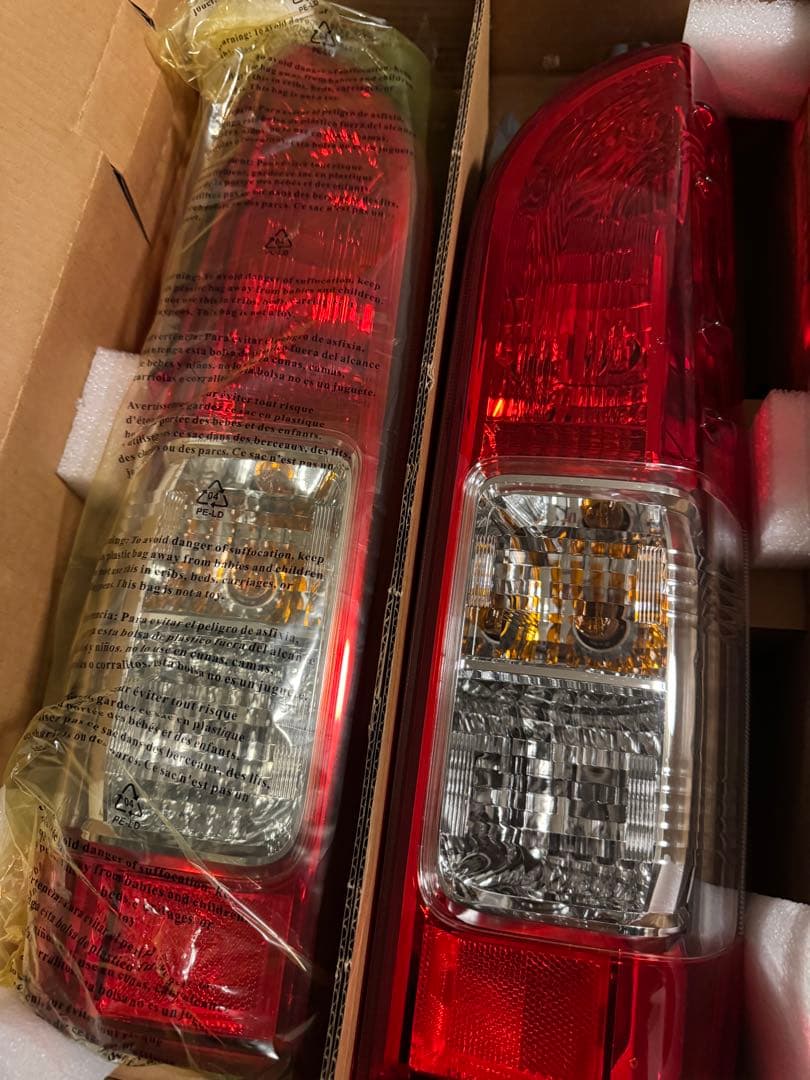 テールランプ 赤 クリア 2個セット