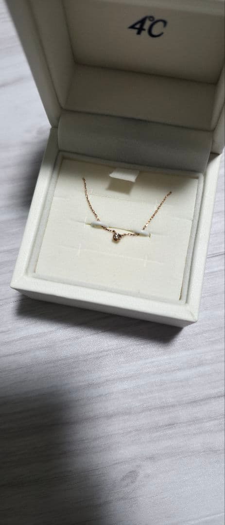 4°C ピンクゴールド　ネックレス