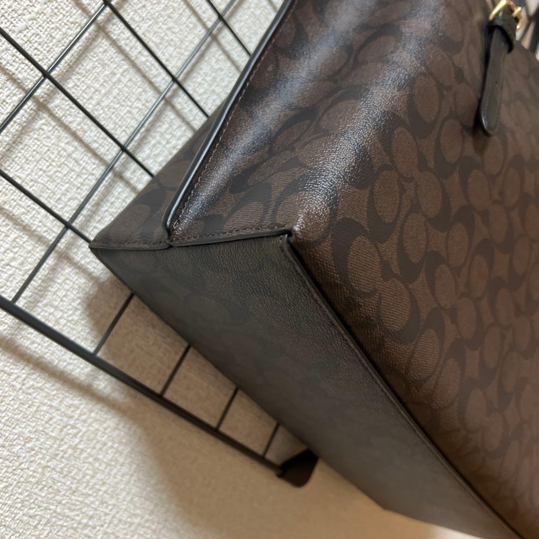 COACH ダークブラウン トートバッグ