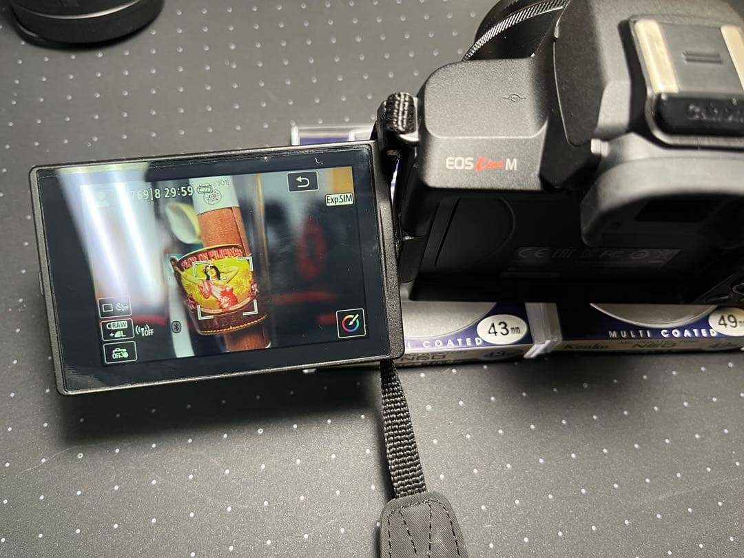 Canon EOS Kiss M 本体 レンズ1