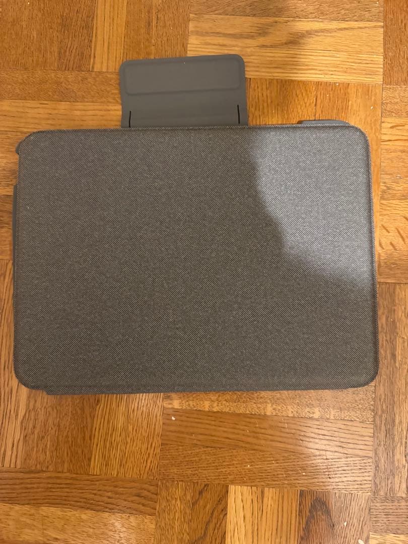 美品　動作確認済　FOLIO TOTUCH ロジクール ipad Air第4世代