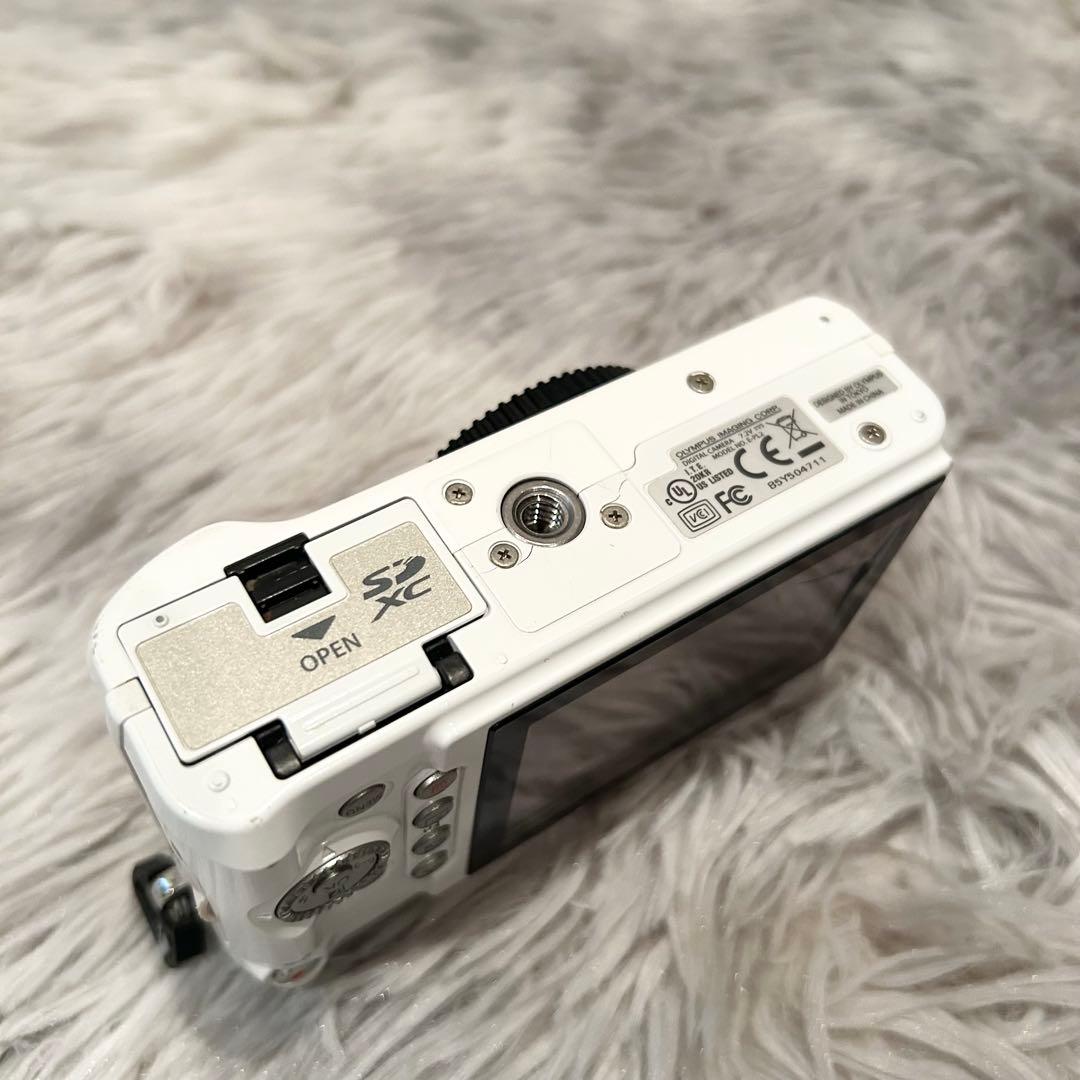 【動作品】OLYMPUS PEN E-PL2 ダブルズームキット