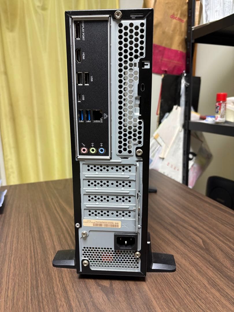 iiyama製 Intel 12世代 i5 12400