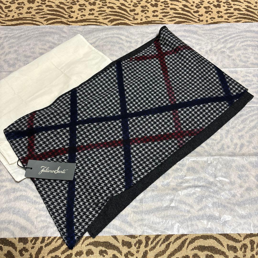 春に‼️お洒落な方に‼️新品タグ付き‼️ファリエロサルティ　カシミヤストール男女兼用