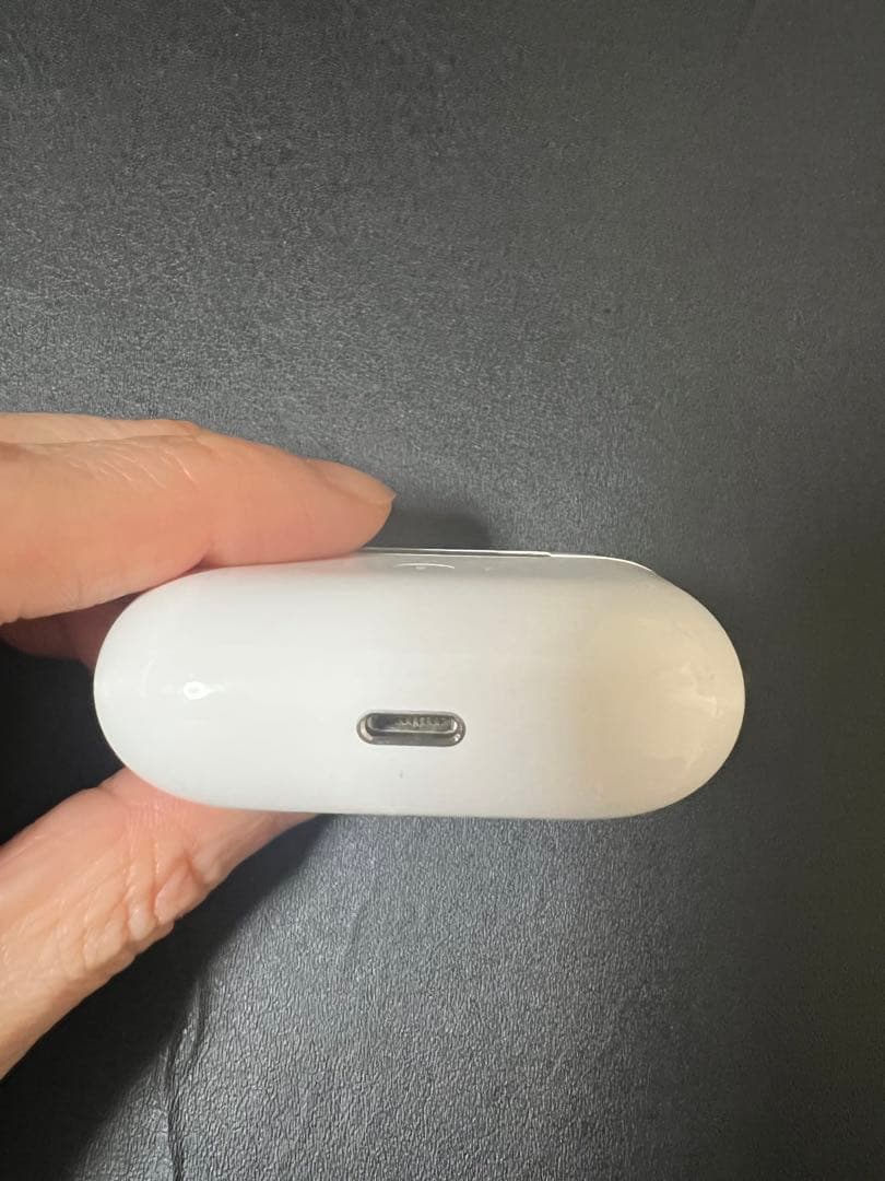 AirPods Pro2 本体 ホワイト 充電ケース付き