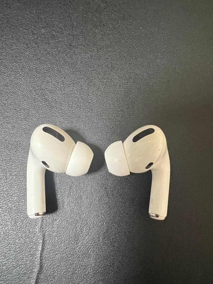 AirPods Pro2 本体 ホワイト 充電ケース付き