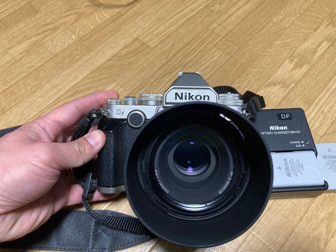 Nikon DF シルバー