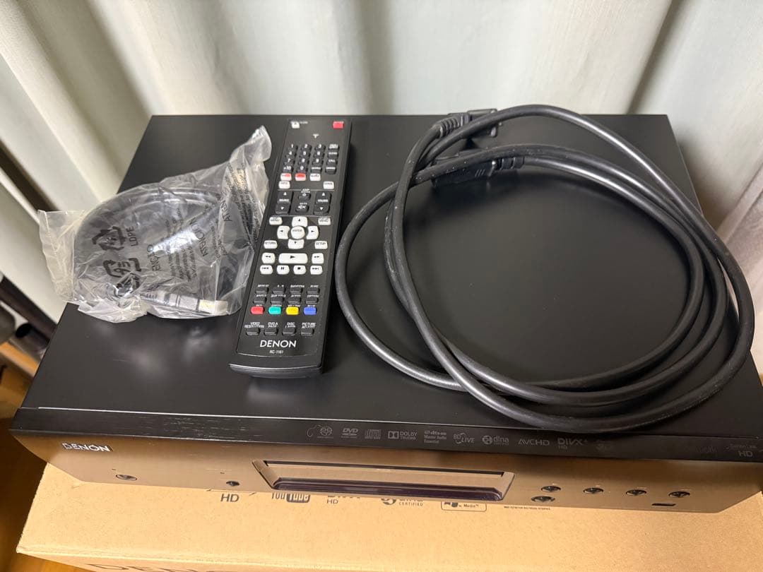 DENON DBT-3313UD ユニバーサルプレーヤー　BD.SACD 難あり