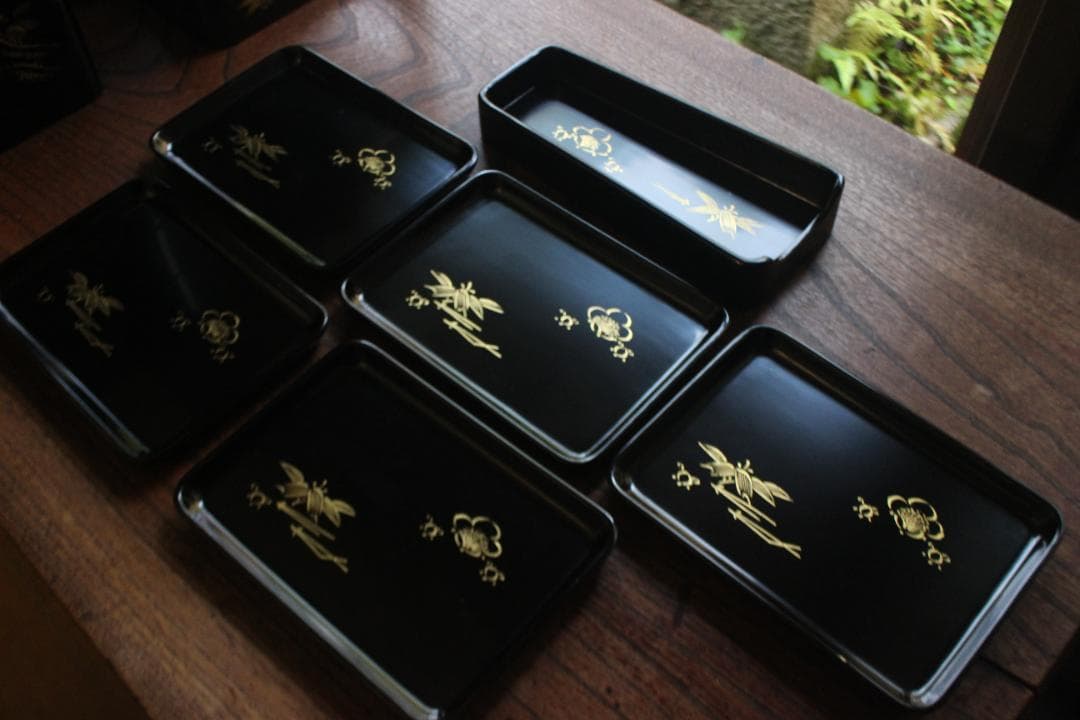 デッドストック！！極上松竹梅鶴亀沈金の映える輪島塗屠蘇器重箱揃い（検重箱お重