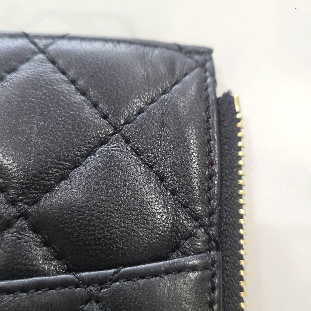 ブラック 黒 キルティング フラグメントケース 長財布 薄い ゴールド 金