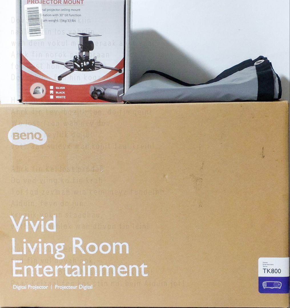 BenQ／ホームシネマプロジェクター TK800