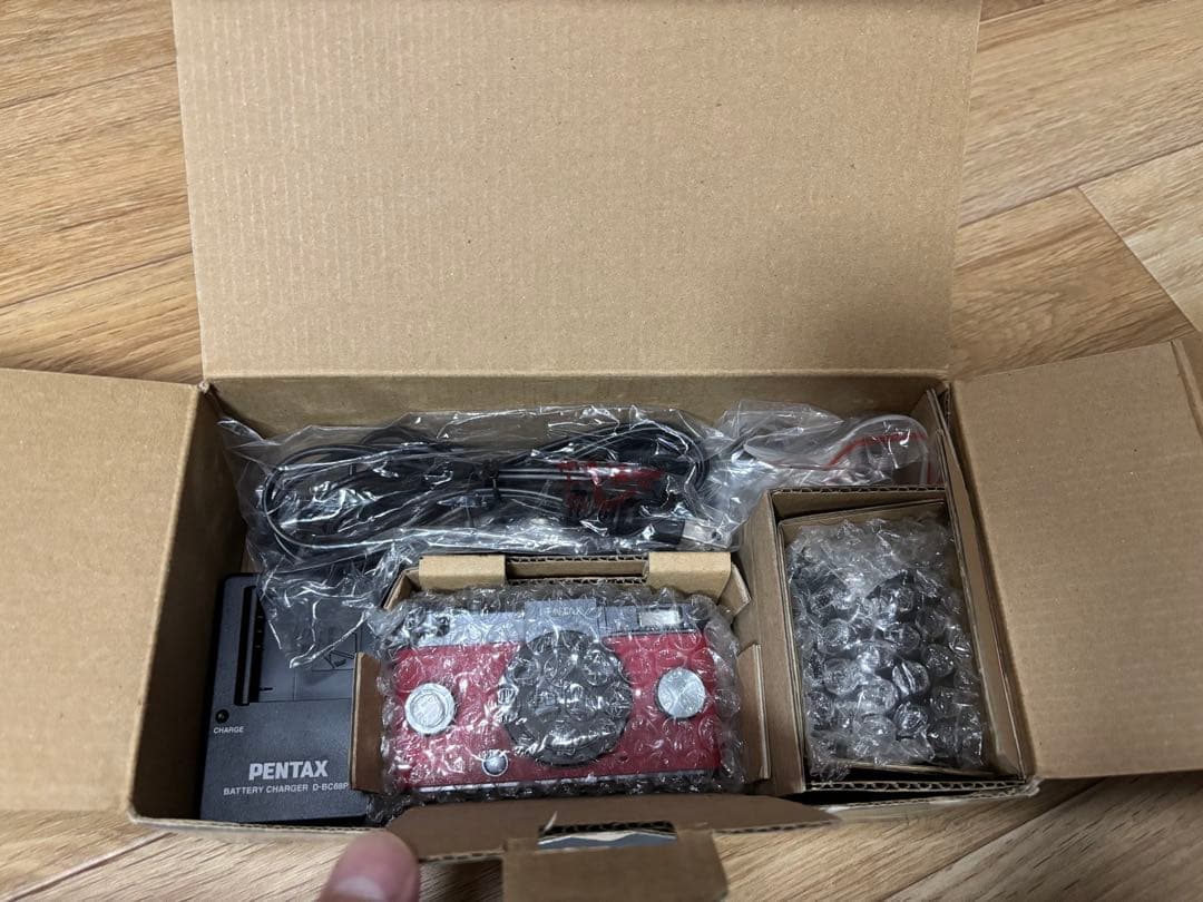 PENTAX レンジファインダーカメラ レッド HAKUBAレンズ