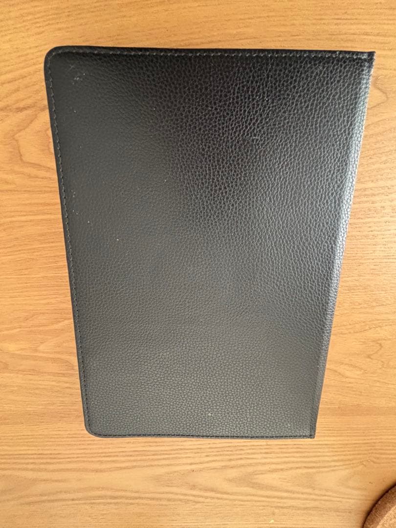 4児ママ様用　iPad 第8世代 32GB Wi-Fi シルバー　ケース付き