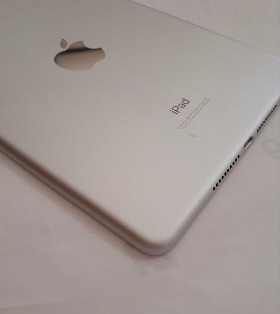 iPad mini 5 Wi-Fiモデル 64GB シルバー　訳あり