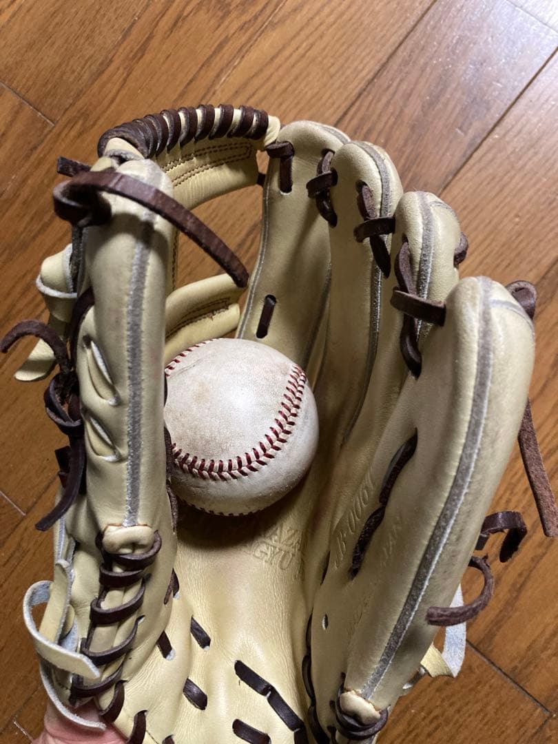MIYAZAKI WAGYU JB 硬式グローブ クリーム色　28センチ