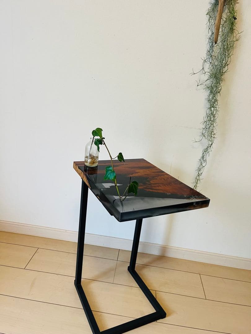 屋久杉　ソファテーブル　レジンテーブル　サイドテーブル