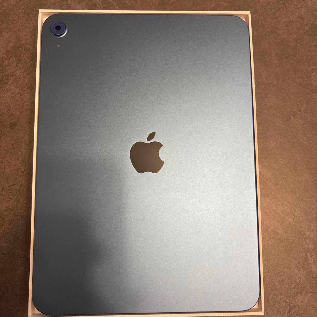 iPad A16 128g ➕ケース×2➕ガラスフィルム　極美品