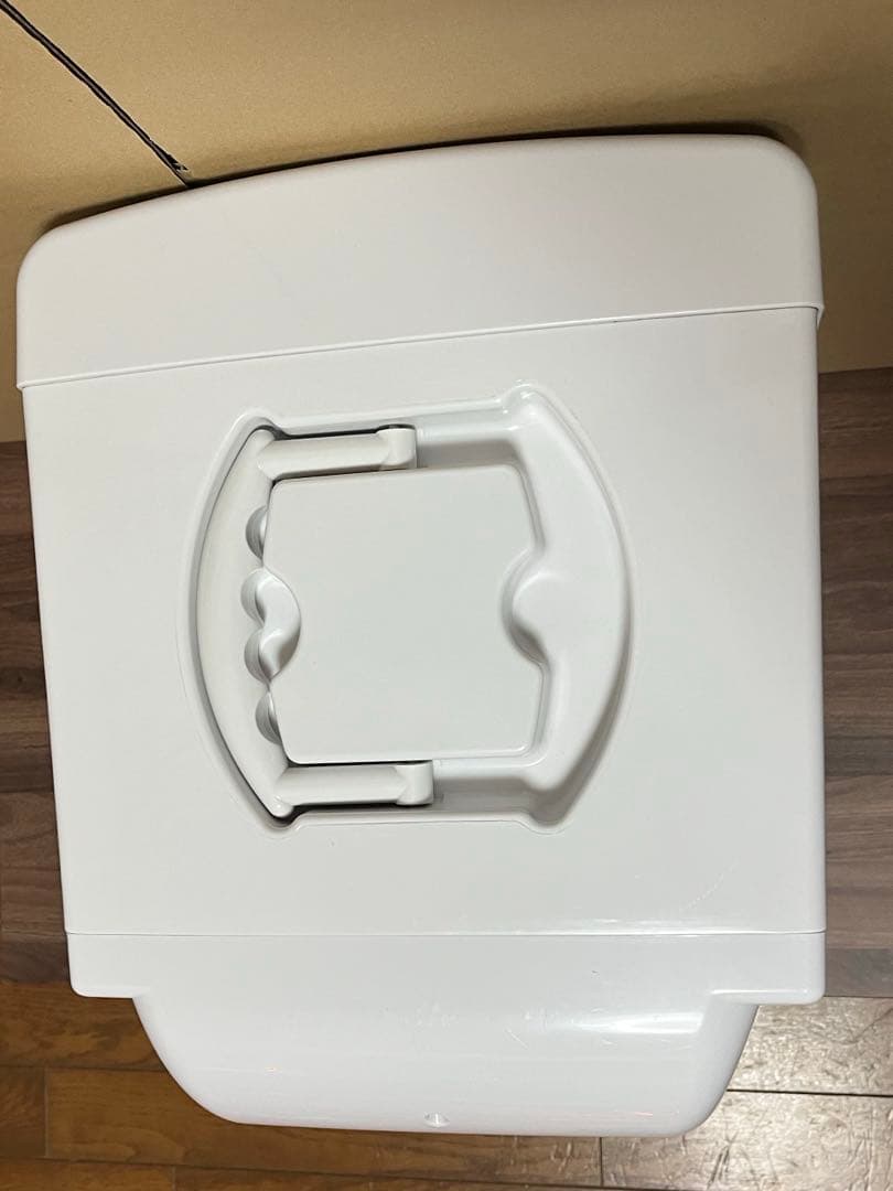 VERSOS ベルソス ポータブル　冷温庫 VS-404 25L ホワイト