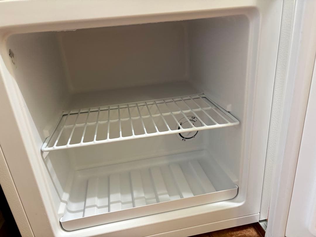 山善YAMAZEN 31L 小型冷凍庫 コンパクト セカンド 一人暮らしホワイト