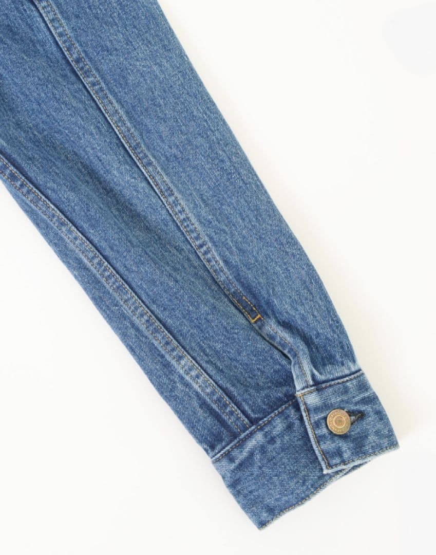 HOLIDAY SHOULDER DENIM JACKET デニムジャケット