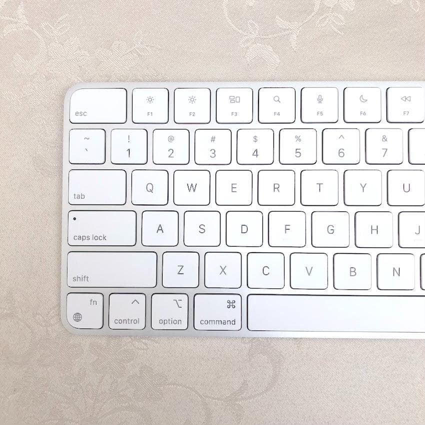 使用少｜Touch ID｜Magic Keyboard｜US｜アップル｜純正