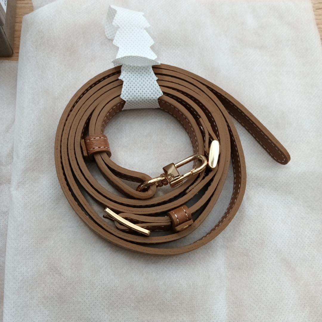 アタオ　ATAO 長財布 ショルダーストラップ付き バティ