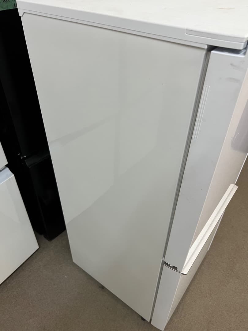2018年式 137L シャープ 冷蔵庫 SJ-GD14D-W