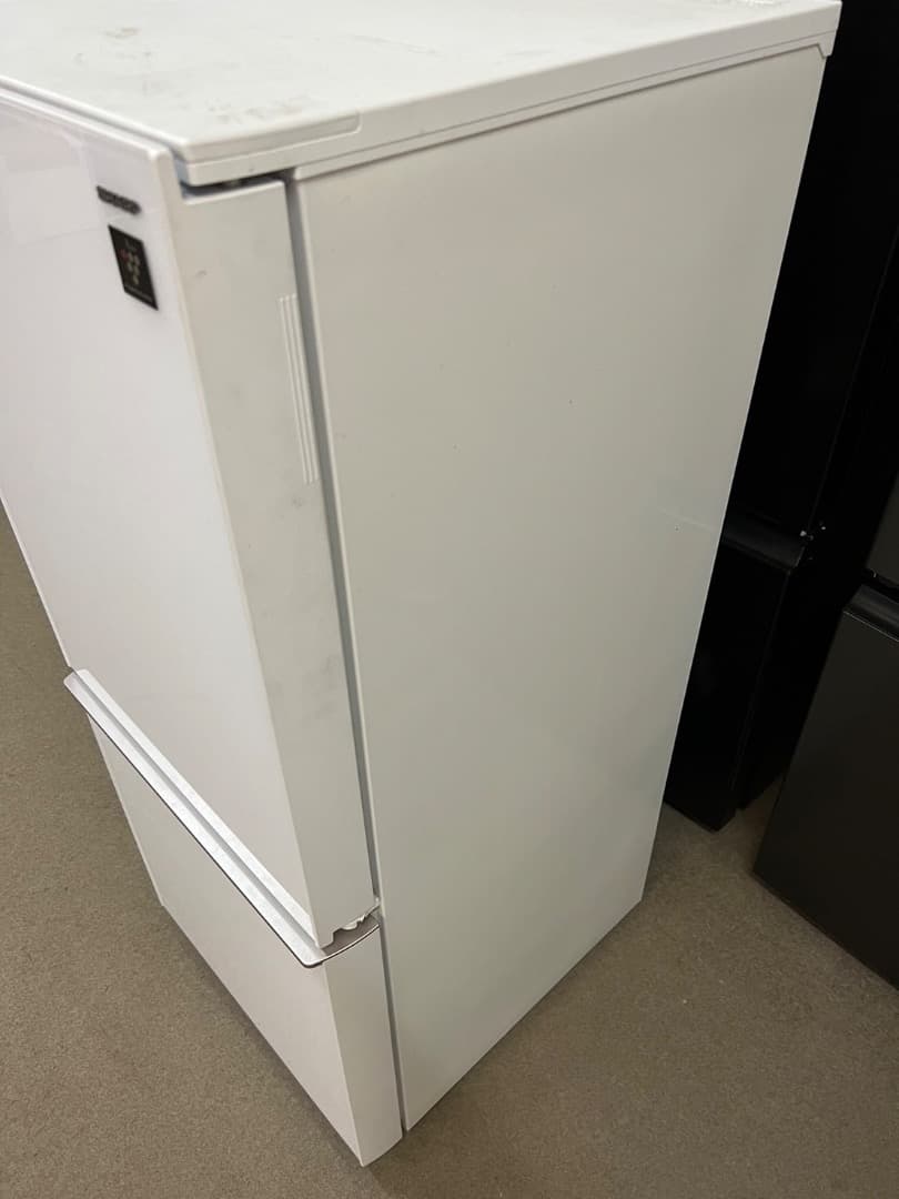 2018年式 137L シャープ 冷蔵庫 SJ-GD14D-W