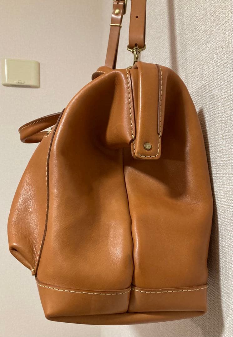 Herz 錠前タイプボストンバッグLサイズ　V-30