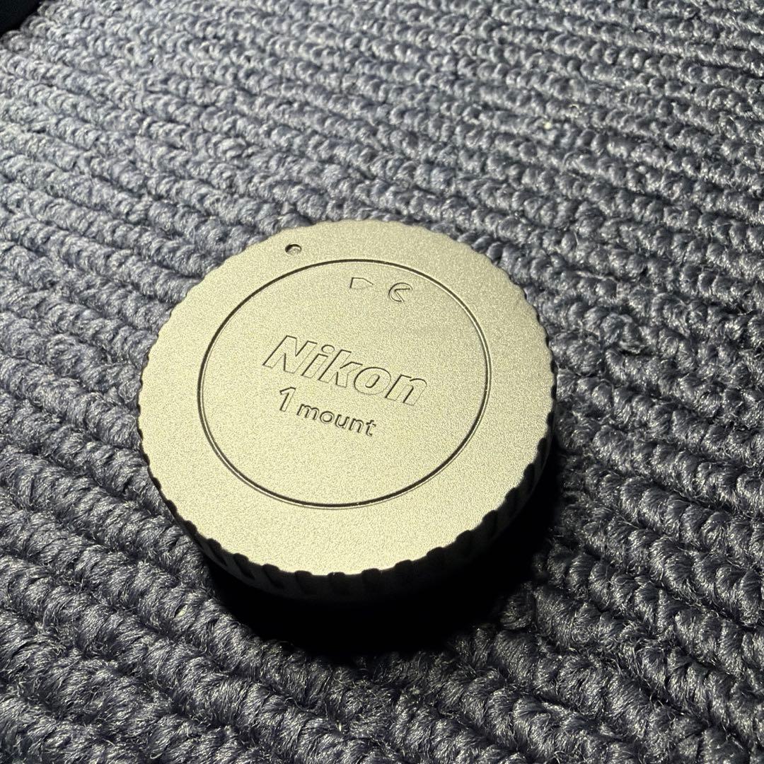 【ジャンク扱い】Nikon1（ニコン）/ ミラーレス一眼 J1 白