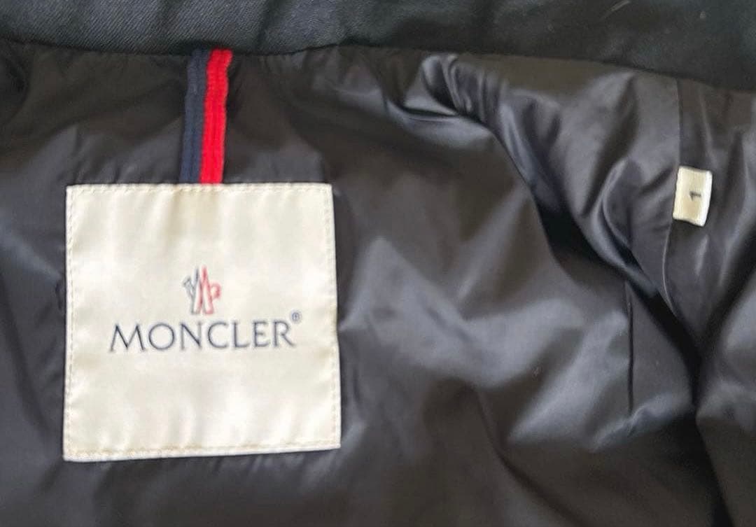 モンクレール　MONTGENEVRE ダウンジャケット