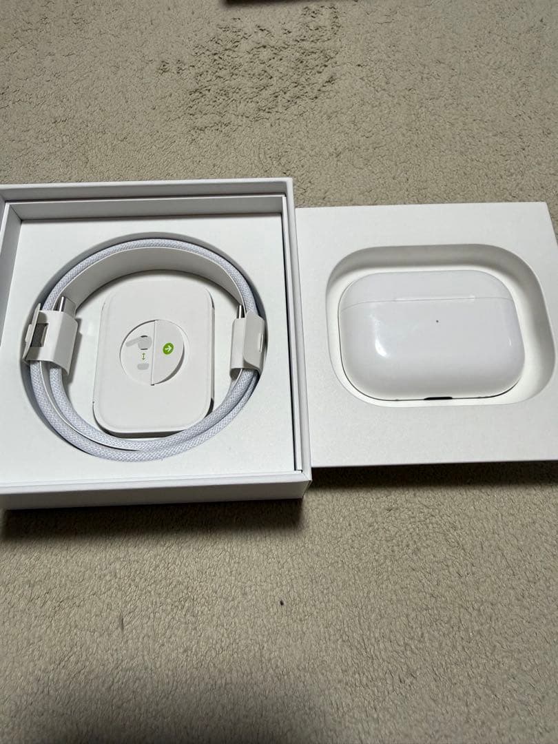 美品　AirPods Pro 第2世代 USB Type-C Pro2