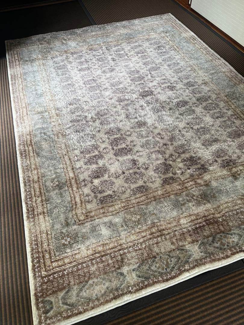 unicoウニコ　RISHAD ラグ 140x200