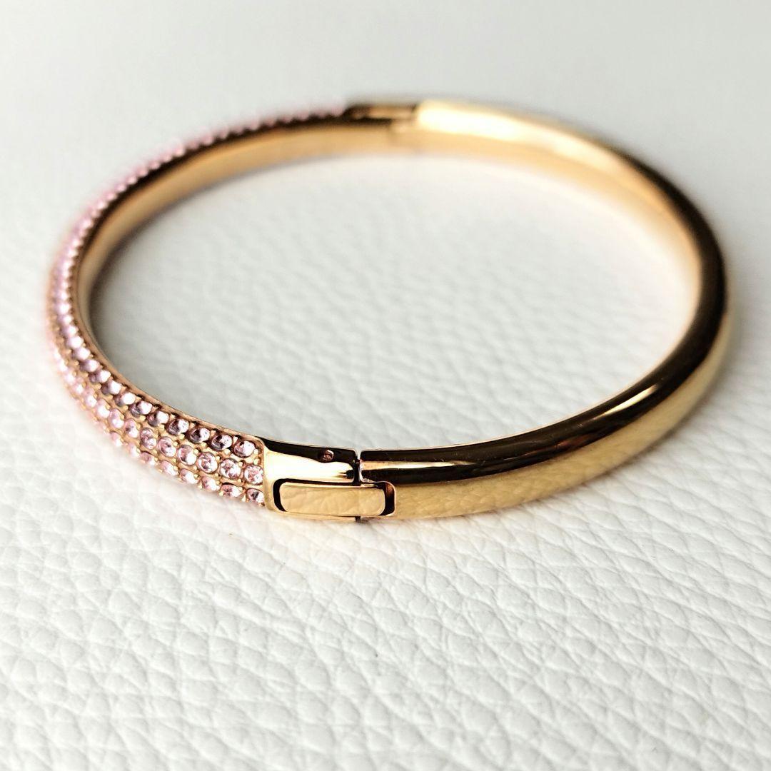 スワロフスキー　バングル　ブレスレット　ローズゴールド　Mサイズ　箱付