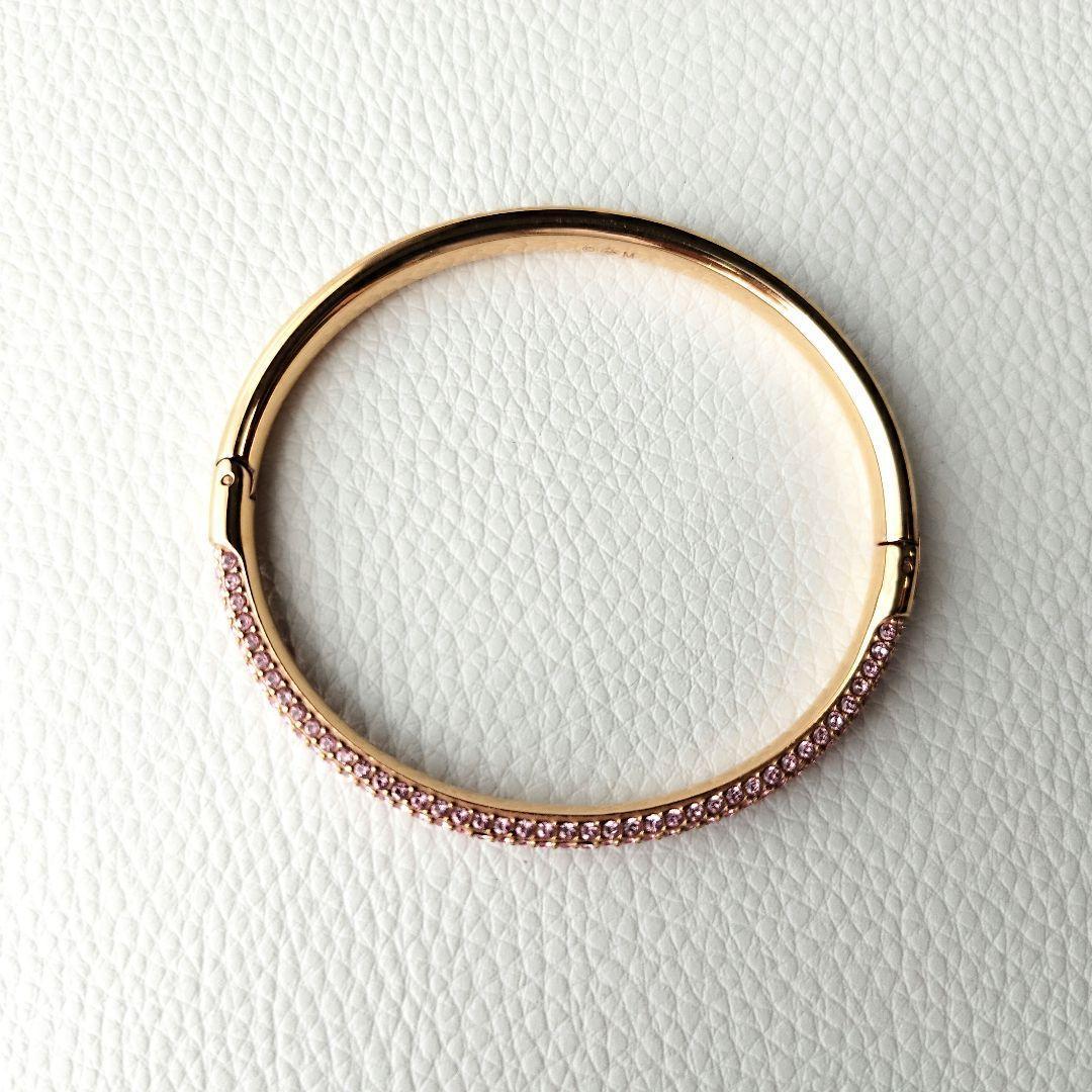 スワロフスキー　バングル　ブレスレット　ローズゴールド　Mサイズ　箱付