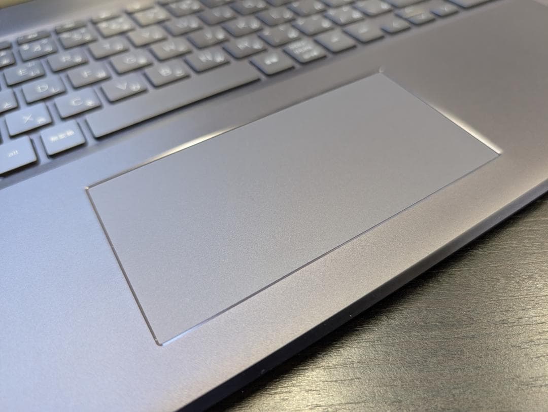 HP ENVY X360 15-DS　タブレットにもなるノートパソコン