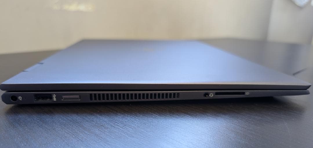 HP ENVY X360 15-DS　タブレットにもなるノートパソコン