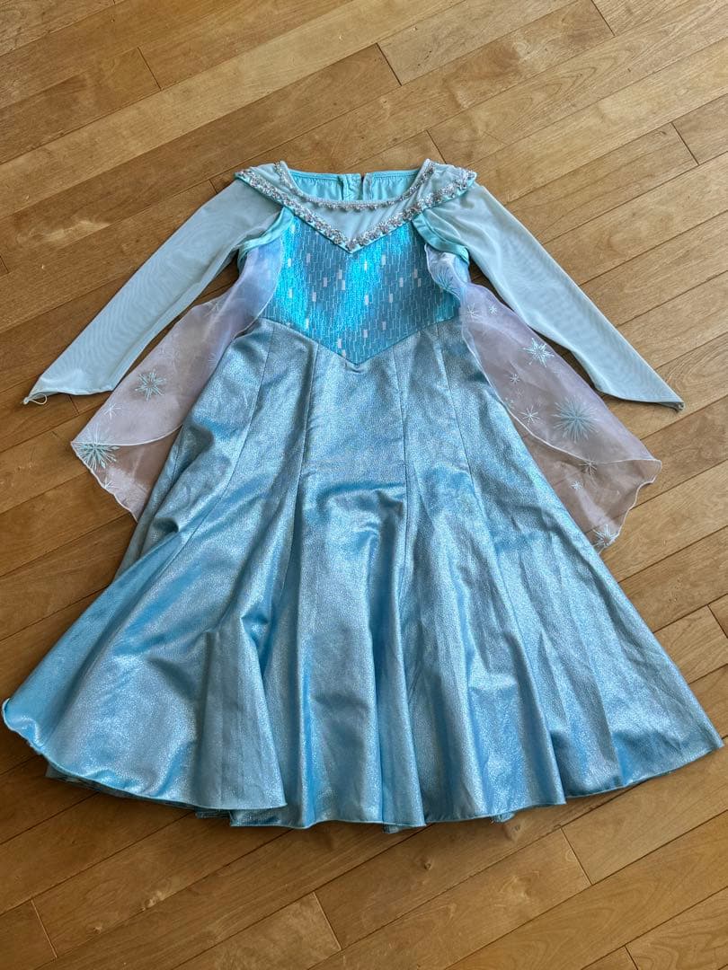 ディズニーリゾート　ビビディバディブティック　アナ雪　エルサドレス 120