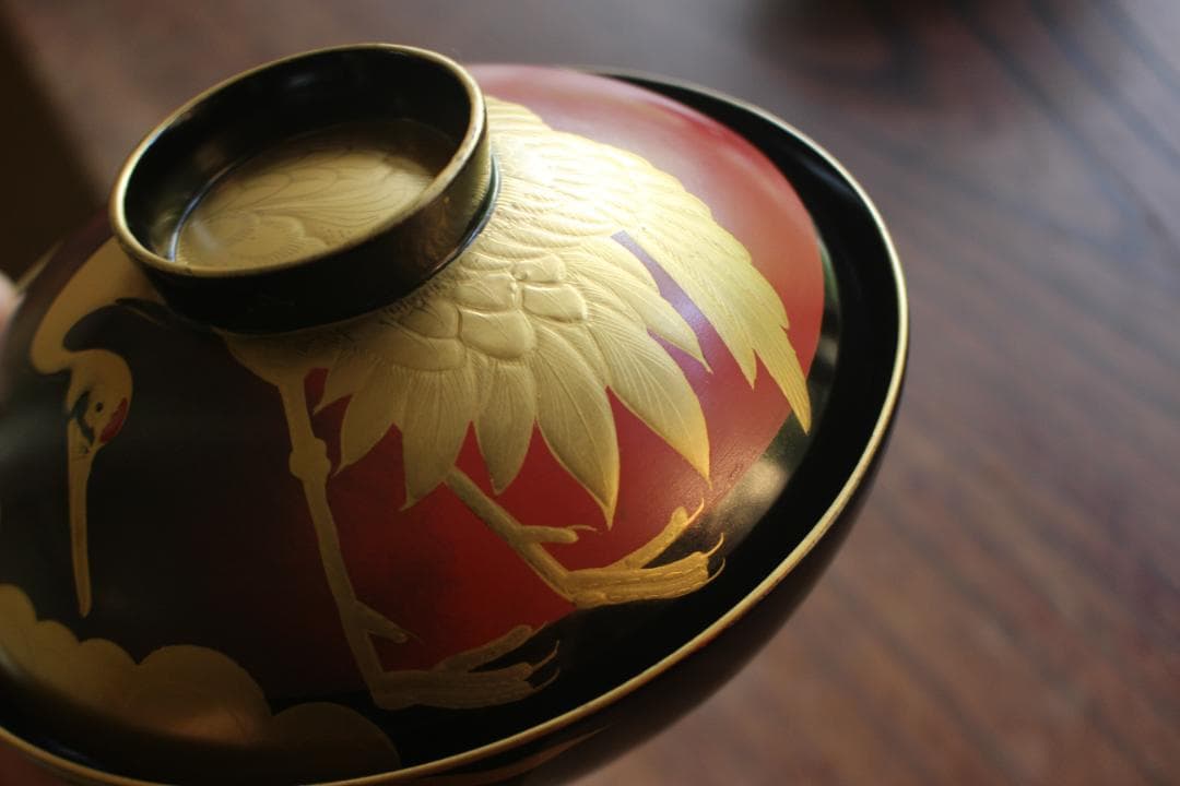 時代逸品！時代金縁黒漆に極上日の出鶴蒔絵の映えるお椀2点（検輪島塗蒔絵椀雑煮椀