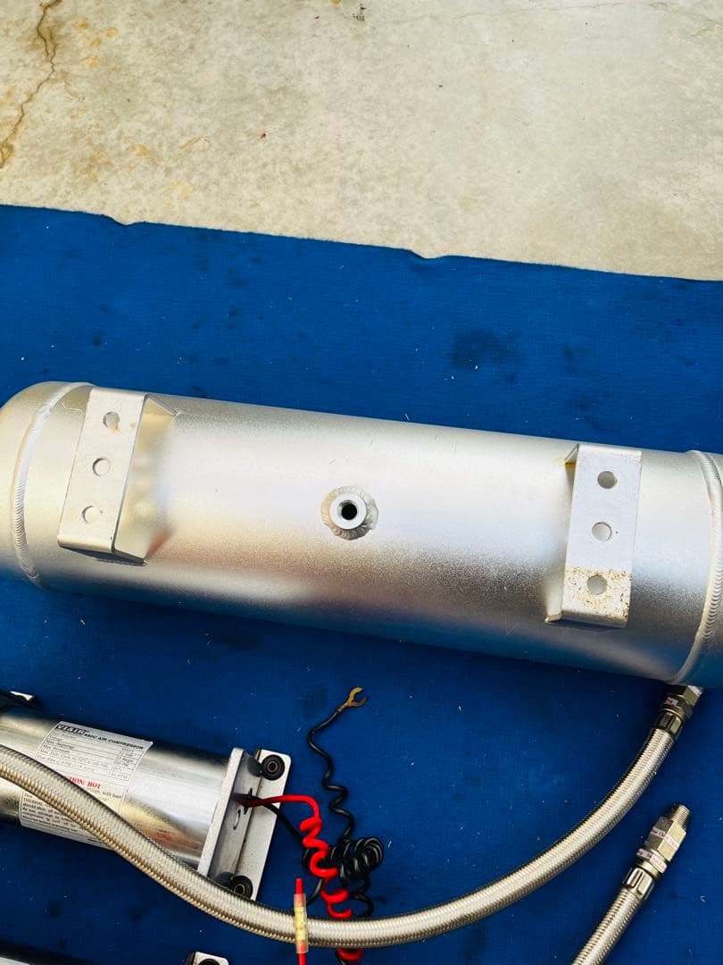 【VIAIR エアコンプレッサー / タンク セット】　★2間限定で値下げ中★